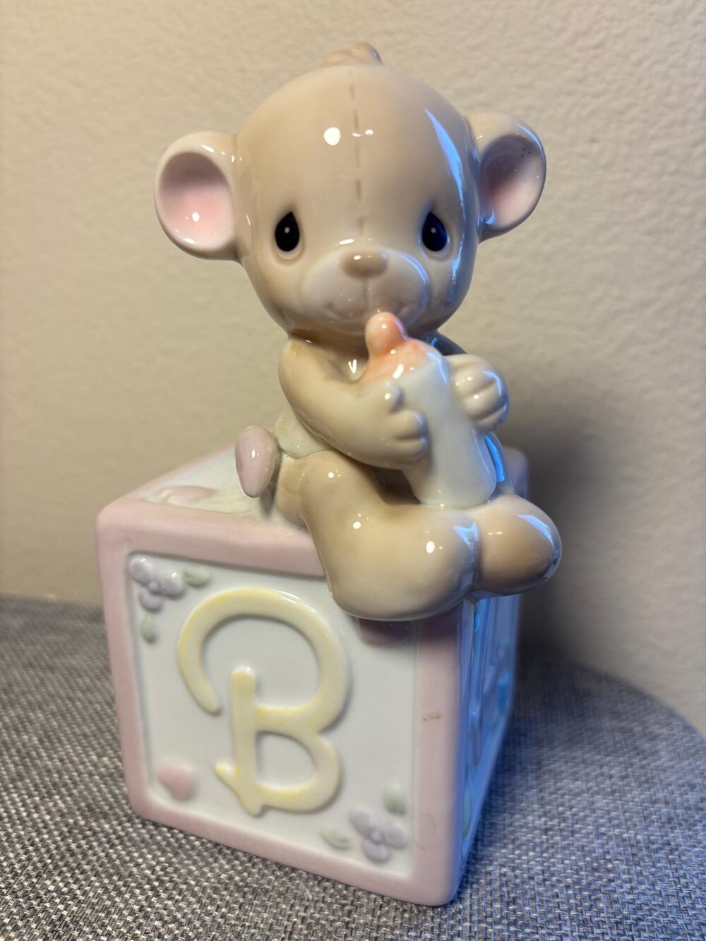 Enesco Precious Moments Collectors‎ Baby Bear Piggy bank